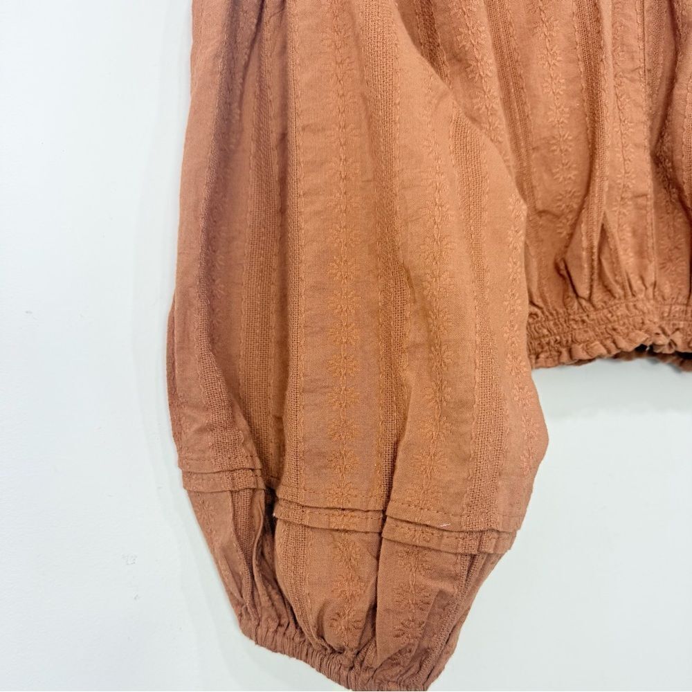 Universal Thread Rust Brown Cropped Puff Sleeve Peasant Blouse NEW - Picture 9 of 13